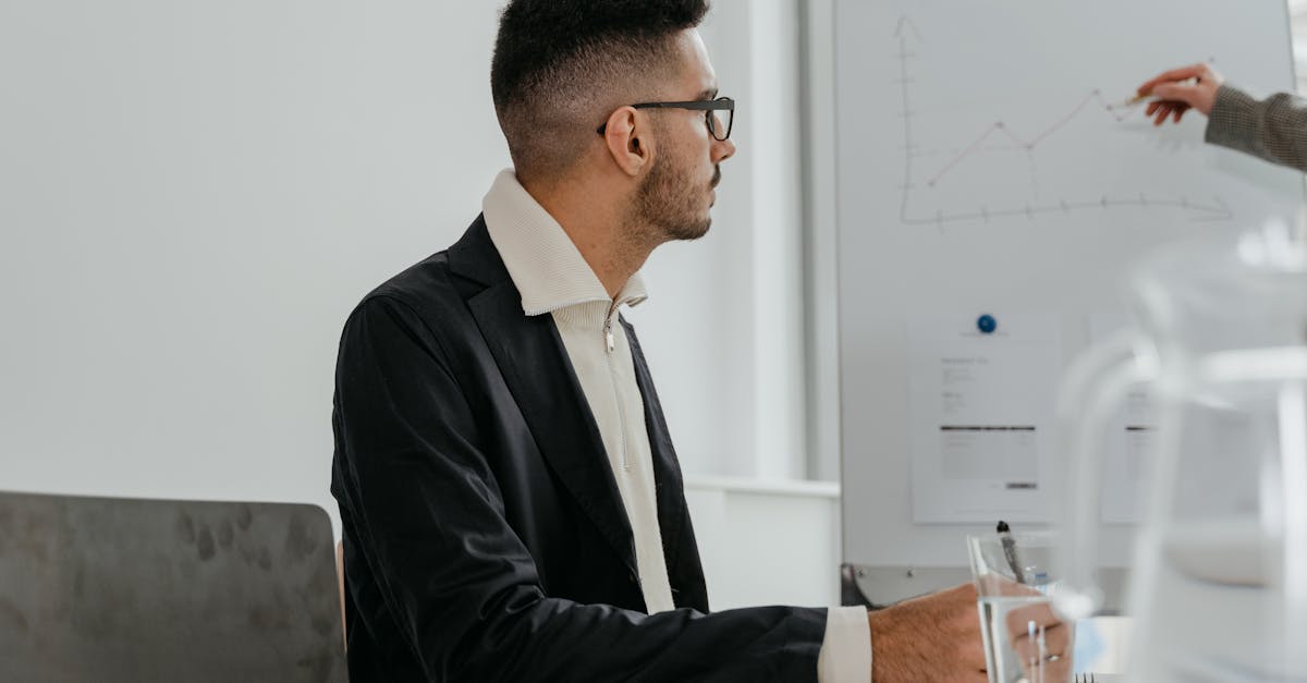 纯流量卡免实名:短信常用语:探究短信常用语的由来和用法