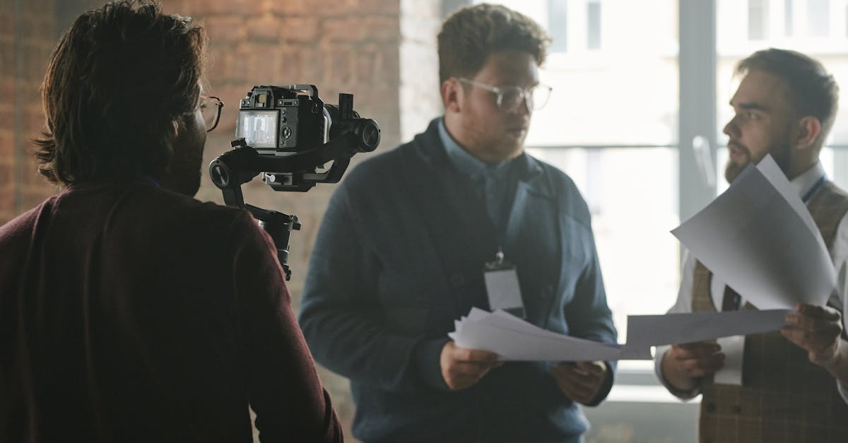 九州ip实名账号:明星恋情造假?短信告诉你真相!