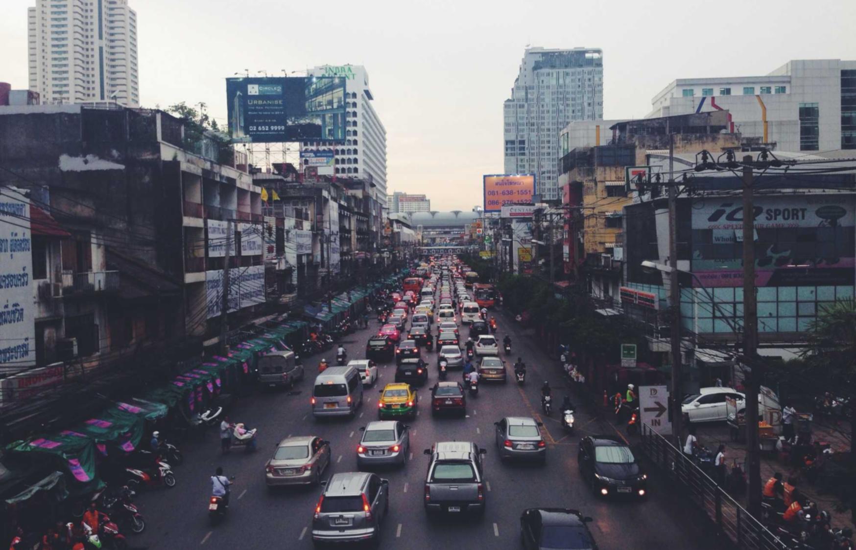 欧亚云实名账号：海外流量卡的使用指南：出国需要注意哪些？